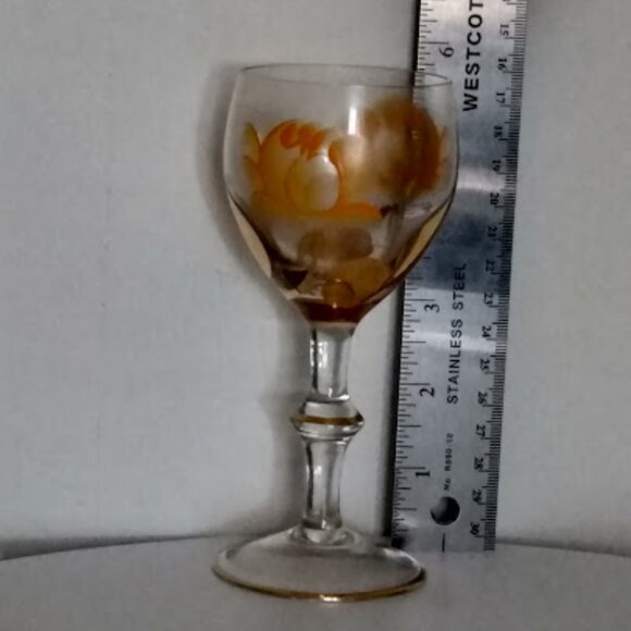 Vintage Decanter Set w Yellow Flowers Gold Trim and 5 Glasses SEE DESCRIPTION - Picture 12 of 15